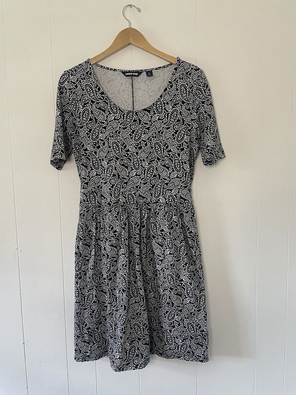 Lands’ End Small Black/White Paisley Short Sleeve Dress Cotton/Modal Pockets